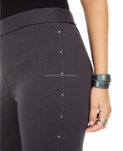 Leggings de yoga taille haute pour femmes, de haute qualité, coupe ajustée, respirants, séchage rapide, en spandex/polyester, avec poches - Product Image 1