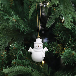 LED 조명 크리스마스 소형 선물 장식 세라믹 미니 스노우 하우스 펜던트, 크리스마스 파티 트리 오너먼트용 장식품 - Product Image 5