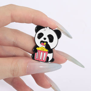 Lindo feliz Panda esmalte Pin lectura monopatín escuchar música dibujos animados Animal broches solapa insignia joyerí<span class=keywords><strong>a</strong></span> regalos para amigos - Product Image 4