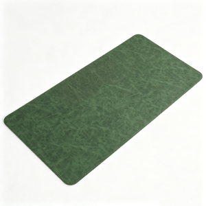 Usine CZFIT — Vente en gros de tapis de bureau haut de gamme en cuir Crazy Horse, coussinets en cuir pour clavier d’ordinateur, personnalisables - Product Image 2