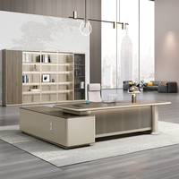 Bureau de direction en bois moderne et luxueux en forme de L pour mobilier de bureau