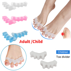 1 paio di correttori <span class=keywords><strong>per</strong></span> separatori di <span class=keywords><strong>dita</strong></span> alluce valgo distanziatore flessibile <span class=keywords><strong>per</strong></span> <span class=keywords><strong>dita</strong></span> separatore <span class=keywords><strong>per</strong></span> <span class=keywords><strong>dita</strong></span> <span class=keywords><strong>dei</strong></span> <span class=keywords><strong>piedi</strong></span> <span class=keywords><strong>per</strong></span> la cura <span class=keywords><strong>dei</strong></span> <span class=keywords><strong>piedi</strong></span> - Product Image 2