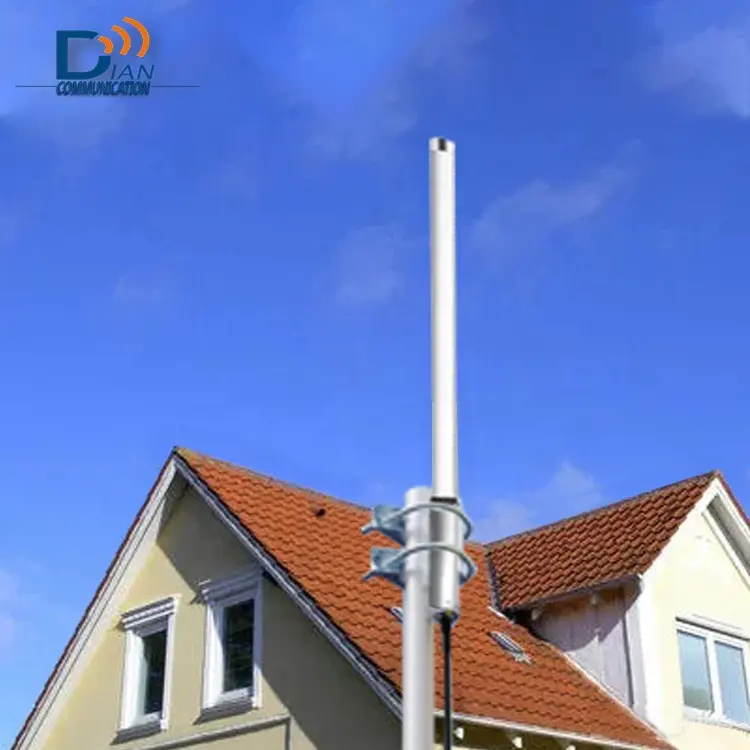 Precio de fábrica 4G 5G Wifi Antena exterior Omni Antena de comunicación de fibra de vidrio para punto de acceso de helio