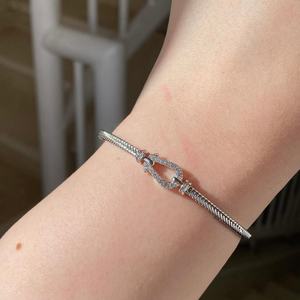 Accesorios de Moda: Collar, Pulsera, Pendientes y Joyería Artesanal de Oro y Plata - Product Image 3