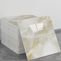 Autocollant mural en plastique imitation marbre, autocollant adhésif antidérapant, panneaux muraux décoratifs pour salle de bain et cuisine, papier peint 3D moderne imperméable