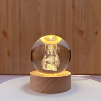 Lampe boule en bois et cristal moderne avec croix chrétienne Jésus, figurine religieuse, gravure laser 3D, 6cm 8cm, LED de nuit rechargeable USB