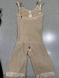 Faja Moldeadora HB con Cierre y Abertura Lateral, Versión Alargada, Moldea Todo el Cuerpo - Product Image 5