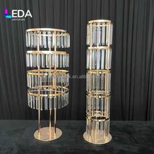 Columna de Cristal Dorada de Lujo LEDA, Pilar Acrílico Alto para Centro de Mesa, Decoración para Bodas, Eventos y Fiestas - Product Image 6