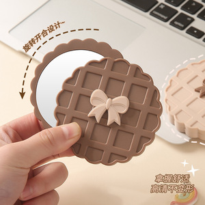 Pocket <b>Mirror</b> Biscuit Shape Round Makeup Travel Portable <b>Mirror</b> Coffee Color Off <b>White</b> Folding <b>Mirror</b> For Girls - Product Image 5
