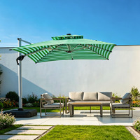 Parasol de terrasse extérieur, résistant à la pluie, design rotatif réglable, mât en aluminium, barre lumineuse solaire, usage commercial