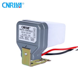 Capteur de lumière photoélectrique thermique automatique CNRIYA avec indice de protection IP54/IP44 et porté<span class=keywords><strong>e</strong></span> de détection de 50 m pour une utilisation jour/nuit - Product Image 1