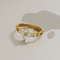 Bague en zircone cubique trèfle à quatre feuilles européenne et américaine, bijou de doigt inaltérable pour femme, vente en gros
