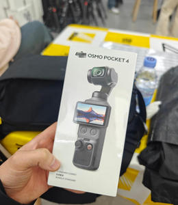 Para <span class=keywords><strong>Osmo</strong></span> <span class=keywords><strong>Pocket</strong></span> <span class=keywords><strong>2</strong></span> 3- Gimbal con Sensor de 1/1.7 Pulgadas, Cámara de Video de 64MP, ActiveTrack 3.0, Zoom 8x, Combo Creator - Product Image 6