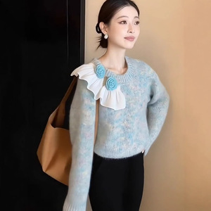 Suéter de punto de poliéster de estilo chino floral verde, grueso, de invierno, de lujo, de alta gama, con cintura pequeña francesa, para mujer - Product Image 4