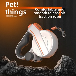 Correa personalizada <span class=keywords><strong>LED</strong></span> de noche para mascotas al aire libre, correa de entrenamiento retráctil automática para caminar para perros, correa acolchada de moda hecha de plástico poliéster - Product Image 1