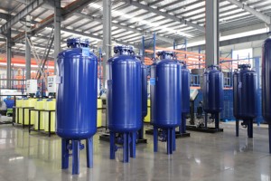 Tanque <span class=keywords><strong>de</strong></span> expansión <span class=keywords><strong>de</strong></span> vejiga <span class=keywords><strong>de</strong></span> recipiente <span class=keywords><strong>de</strong></span> presión <span class=keywords><strong>de</strong></span> membrana vertical para bomba - Product Image 3