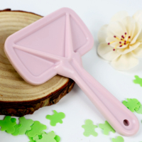 Ensemble de bain personnalisé pour animaux de compagnie comprenant une brosse de lavage du corps et une éponge de bain pour chiens et chats Kit cadeau de nettoyage naturel pour animaux de compagnie