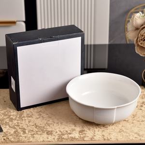 Vente en gros Allemagne – Ensemble de vaisselle domestique en céramique blanche pure style Rococo, comprenant des bols à riz - Product Image 3