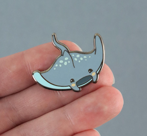 Schattig mantaray & rogvis ontwerp verguld metaal beschilderd - <span class=keywords><strong>aquarium</strong></span>-thema oceaan mode verzamelobject cadeau - Product Image 3