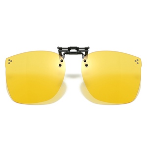 Nuevas Gafas de Sol Polarizadas con Clip para Viajes al Aire Libre, Anti-UV, Clip para Gafas de Miopía para Hombres y Mujeres - Product Image 6