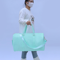 Sac de sport et de voyage portable en nylon, résistant à l'eau, aux couleurs vives, pour la nuit, le week-end et la gym