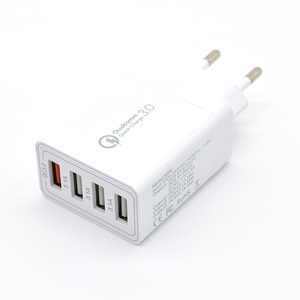 Phí điện thoại pd30w <span class=keywords><strong>Power</strong></span> <span class=keywords><strong>Adapter</strong></span> EU cắm 4 cổng <span class=keywords><strong>USB</strong></span> điện thoại di động <span class=keywords><strong>Adapter</strong></span> sạc - Product Image 2