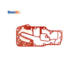 อะไหล่เครื่องยนต์คัมมินส์สำหรับการเกษตร หมายเลขชิ้นส่วน 2831317 ปะเก็นออยล์คูลเลอร์สำหรับเปลี่ยนทดแทนนิวฮอลแลนด์ - Product Image 1