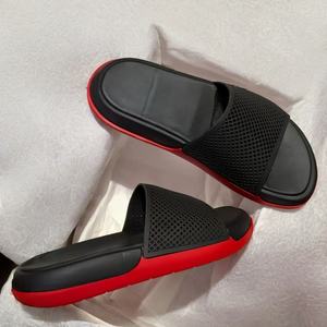 Zapatillas de alta calidad para hombre y mujer, zapatillas de diseñador de lujo, transpirables, planas, informales, antideslizantes para exteriores, para la playa. - Product Image 2