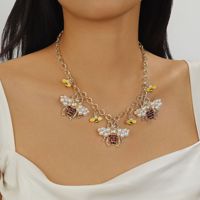 Collier Pendentif Abeille et Coccinelle en Gros, Thème Insectes, Chaîne Maillons Plaqué Or, Bijoux de Mode, Accessoires, Collier Abejas