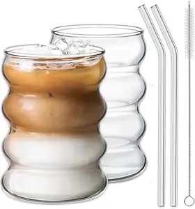 Tasse à café rayée en verre à haute teneur en borosilicate avec couvercle en bambou et paille de verre 500m