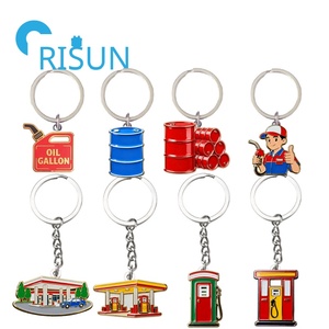 Portachiavi Personalizzato a Forma di Barile di Carburante in Metallo, Ciondolo a Forma di Bombola di Benzina, Regalo Originale - Product Image 1