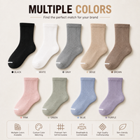 Chaussettes de sport personnalisées pour hommes et femmes, avec logo brodé, design tendance, en tricot, tube, blanc et noir, logo personnalisé