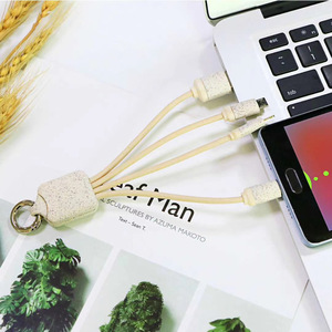 Umwelt freundliches quadratisches USB-Ladekabel für den Großhandel Werbe-Weizens troh <span class=keywords><strong>3</strong></span>-in-1-Schlüsselbund-Ladekabel mit Karabiner verschluss - Product Image 4