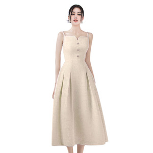 Moda de alta gama de lujo ligero nicho color albaricoque tirantes 2024 verano nuevo sexy elegante vestido de cierre de cintura con dobladillo grande - Product Image 1