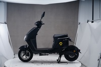 Indischer Scheibenbremsen-Elektroroller mit 2 Rädern, persönlicher Transporter, günstiger Preis, 48V CKD Sportbikes, 400W, 50km Reichweite, 40-60km/h