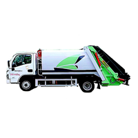 Camion à ordures rural