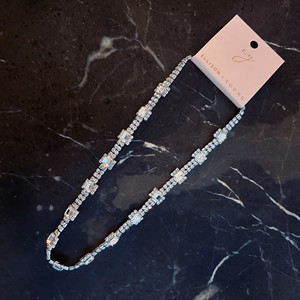 Collar con Joyas de Su Alteza - Product Image 1