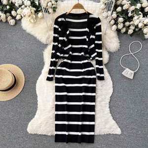 Vestido de tirantes a rayas de manga larga, vestido de punto sencillo de verano, ropa informal para mujer, venta al por mayor - Product Image 2