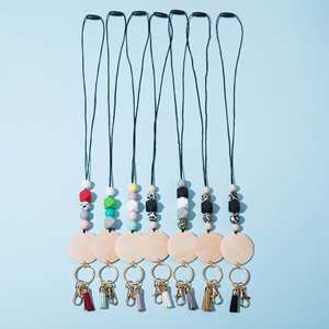 Collar de discos de silicona de colores al por mayor con monograma, llavero, cordón con cuentas para profesores y enfermeras - Product Image 2