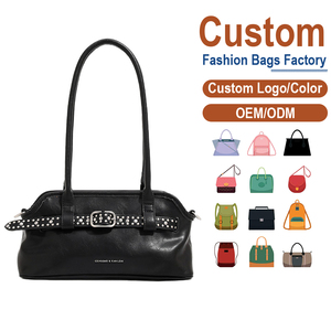Bolso de Hombro de Cuero Estilo Punk para Mujer, Tipo Bowler con Remaches, Personalizado de Fábrica - Product Image 1