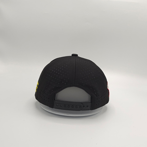 Casquette de sport Oxford pour homme, personnalisée, 5 panneaux, séchage rapide, style 'Dad', imperméable, avec logo en caoutchouc, motif léopard, perforations découpées au laser - Product Image 5