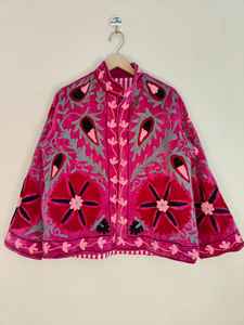 Chaqueta Bordada Suzani de Terciopelo, Chaqueta Étnica Hecha a Mano, Chaqueta Suzani Floral, Chaqueta de Terciopelo Puro, Regalo Boho Hippie para Ella - Product Image 6