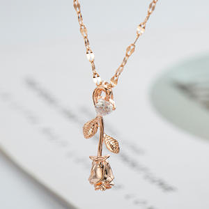 Collana con Ciondolo a Catena Geometrica Delicata in Acciaio Inossidabile Placcato Oro 18K, Regalo per Anniversario per <span class=keywords><strong>Amanti</strong></span>/Madri/Amiche - Product Image 3