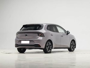SAIC MG 4 2026 con Guida a Destra, Elettrica Pura, Trazione Anteriore, Berlina Compatta, Veicolo a Nuova Energia di Alta Qualità, Autonomia 501-600km - Product Image 3