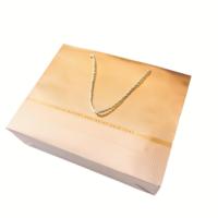 Sac cadeau en papier avec bande dorée personnalisée, poignée en corde de papier torsadée, sac de shopping en papier de luxe pour l'emballage de coffrets cadeaux cosmétiques