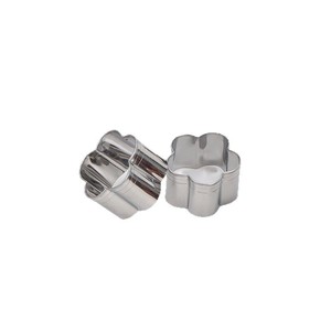 Stainless Steel Cake Moulds Round Flower Shape 2 Pieces Handmade Baking Tools For DIY Cake Decorating - Product Image 1
