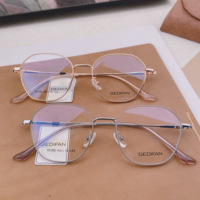 Gafas de Lectura Versátiles y Ligeras GEDIFAN, Estilo Poligonal, Nuevo Estilo Fresco, Estilo Influencer de Internet, Temperamento