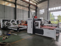 Machine automatique de pliage et de collage de boîtes en carton, machine de pliage et de collage de boîtes en carton ondulé