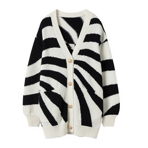 Produttore di maglieria personalizzata europa Trendy da donna con scollo a V a maniche lunghe zebrate a righe maglione <span class=keywords><strong>Cardigan</strong></span> lungo - Product Image 1