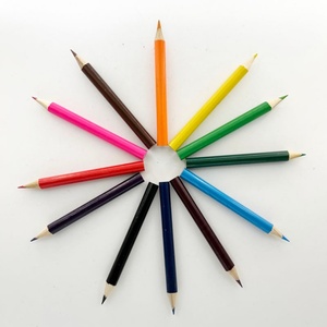 Lápiz de Color Pequeño de Madera con Forma Hexagonal de 3.5 Pulgadas para Niños, Precio al por Mayor - Product Image 4